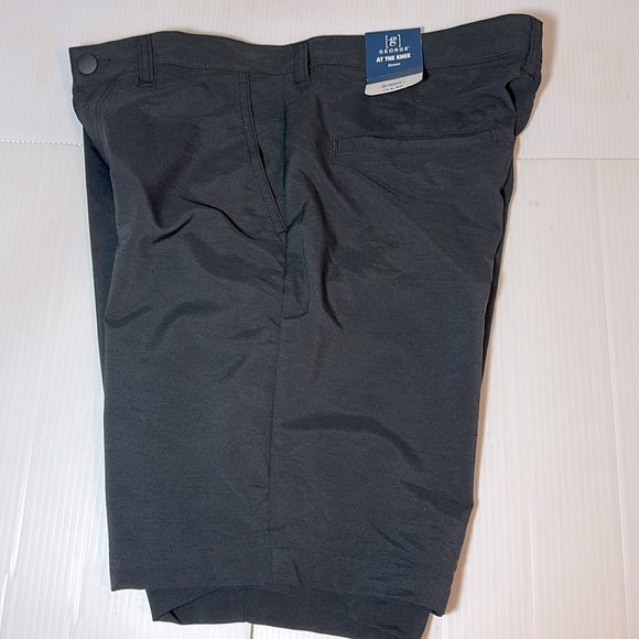George 9” Black Hybrid Flex Twill Short 32 Waist NWT - Picture 2 of 9